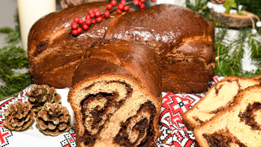 Cozonacul si sarbatorile: De ce este un simbol al Craciunului si Pastelui?